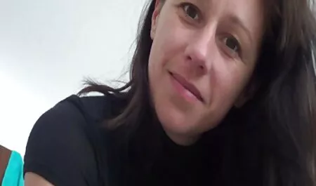 Draga filmexxx violuri Rusia a devenit o jucărie sexuală pentru un protagonist