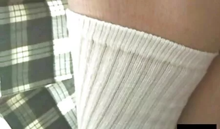 Două fete albe iubesc un bărbat negru filmexxx cu violuri în sexul muscular.