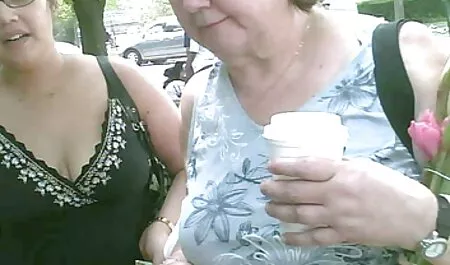 Fundul fetei strălucește, filmexxx cu romance iar temperamentul ei este uragane!