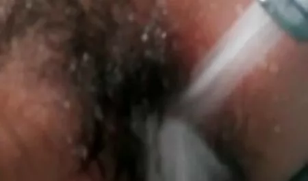 Sunny Curvă convinge omul filmexxx lesbi să-l Lira greu