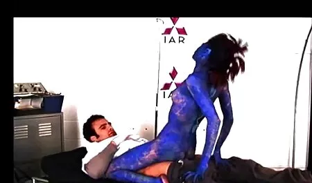 Femeile bronzate cu sânii mari dau o muie vecinului. filmexxxl