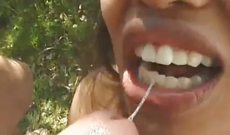 Sex Anal în filmexxx cumame dubă, chiar și pe drum