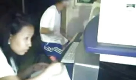 Am uitat de banii pentru călătorie-deschide-ți filmexxx cu blonde picioarele!