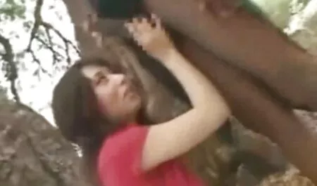 Fetele filmexxx incest se joacă în spital.