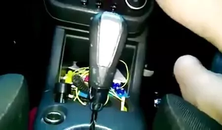 Evelyn îi plăcea filmexxx mame penetrarea simultană în ambele găuri.