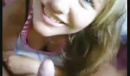 Sânul siliconic Blond este obiectul download filmexxx admirației de către toți bărbații.