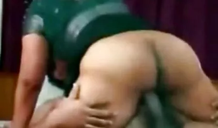 Matusa mature renunțarea filmexxx pentru adulti la bastard lângă Anul Nou copac