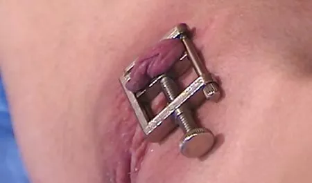 Oameni filmexxx cu batrini de culoare