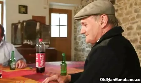 Actrita Gira a prezentat ambilor actori in timpul filmexxx cu castingului