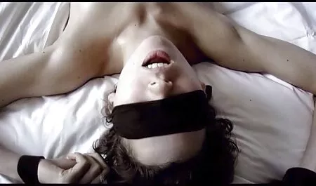 Sperma Aruncata Pe fata de un filmexxx cu babe grase nebun frumos